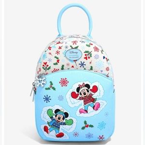 New Her Universe Mickey Mouse & Minnie Mouse Snow Angels Mini Backpack   !!